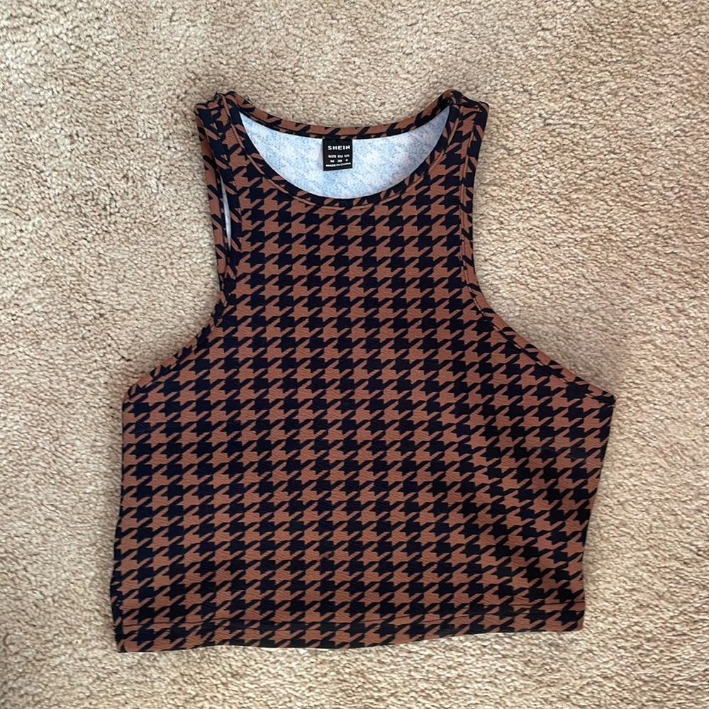 Brown houndstooth top